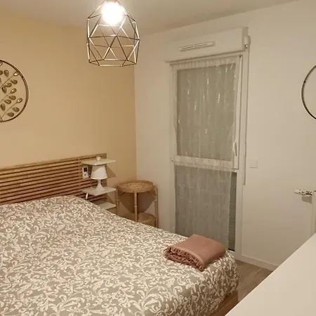 Le Portet Avec Parking Prive * アンジェ